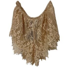 HOUSE OF THREE CREAM COLOR LACE SHORTS Size 6